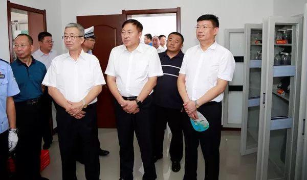 二九分开取一个,头奖二三不分离昰什么生肖，全面释义、构建解答解释落实